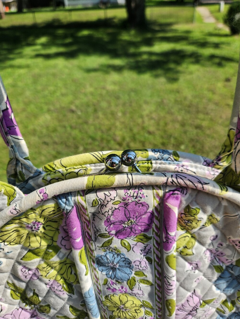 Vera Bradley Eloise satchel iin retired "Watercolor" floral print. Kiss Closure - Picture 7 of 14